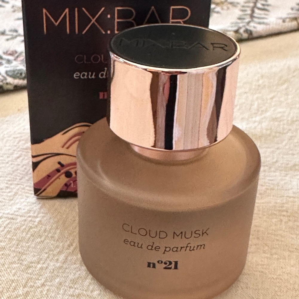 NWT Mix Bar Cloud Musk 1.7 fl oz Perfume